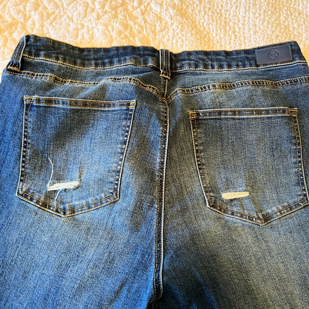 Revery Mid Rise Skinny - Picture 8 of 9